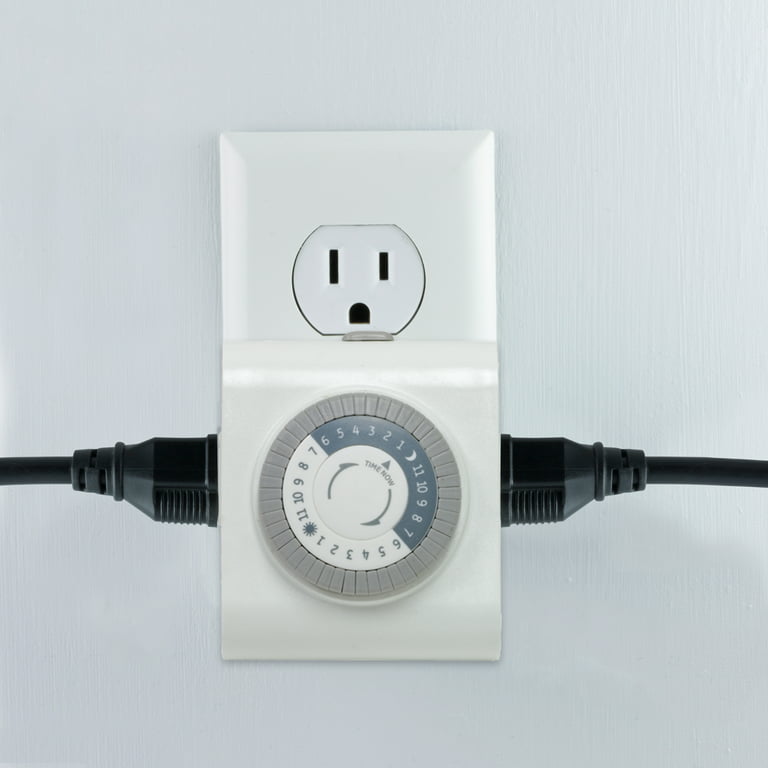2x Indoor 24-Hour Plug In Grounded Daily Mechanical 2 Outlet Timer