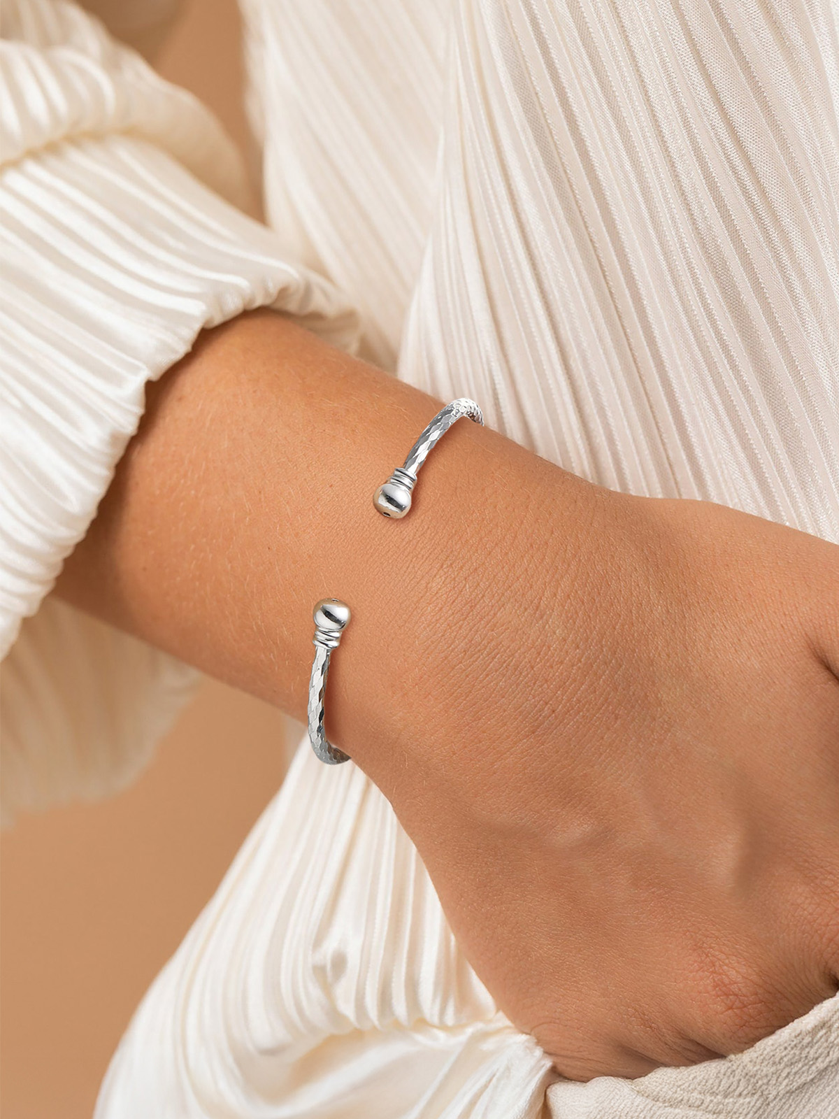 U7 Women's Twisted Silver Cuff Bangle Bracelet photo 2