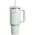 thumbnail image 1 of Vaso Stanley Quencher H2.0 con mango y pajita, 1,18 L, 1 of 4