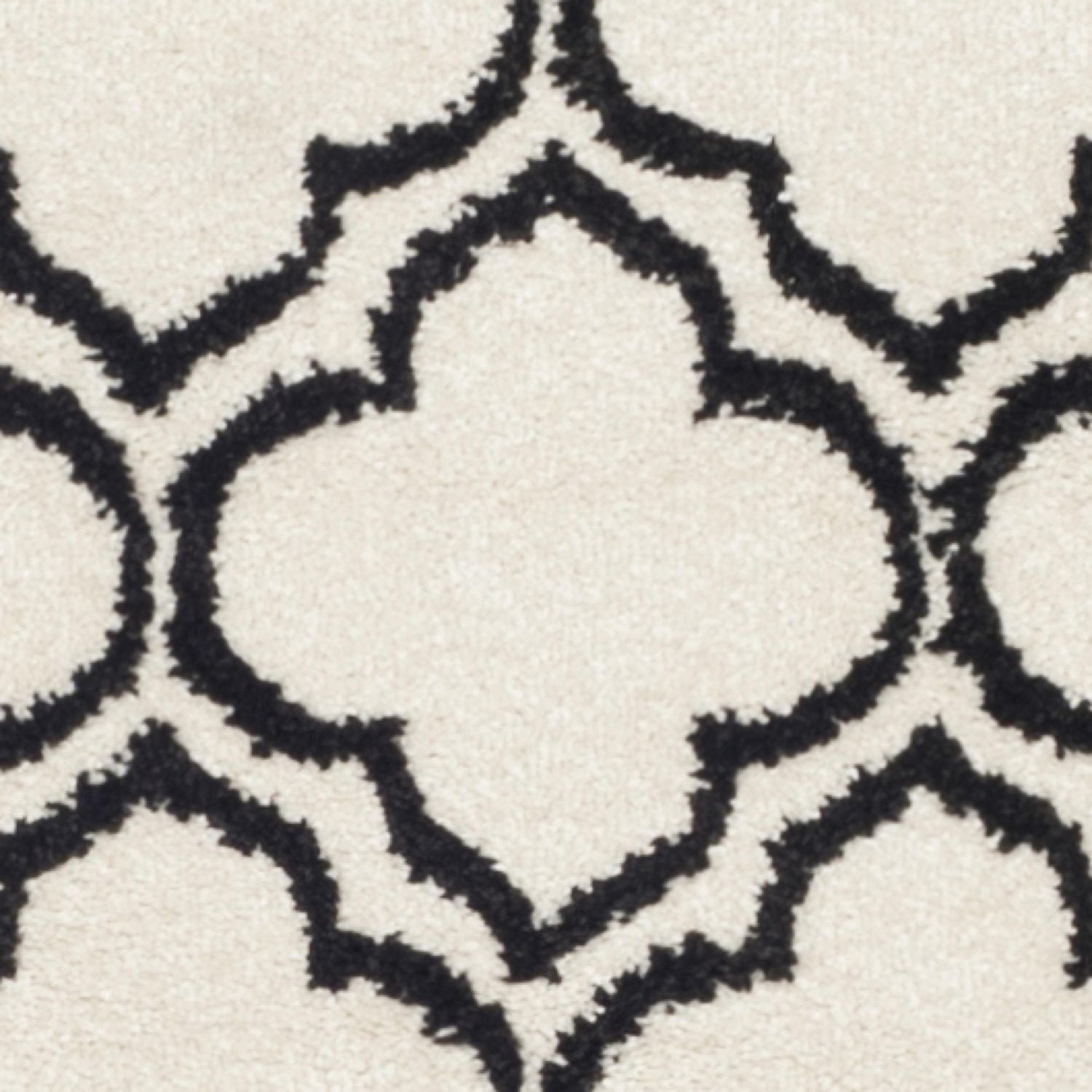 Safavieh Amherst Wilson Geometric Area Rug