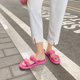 thumbnail image 5 of Sandalias de ducha Zapatillas de almohada Suela suave Prevenir resbalones Secado rápido EVA Zapatillas de baño para mujeres Interior Exterior Rosa 37, 5 of 8