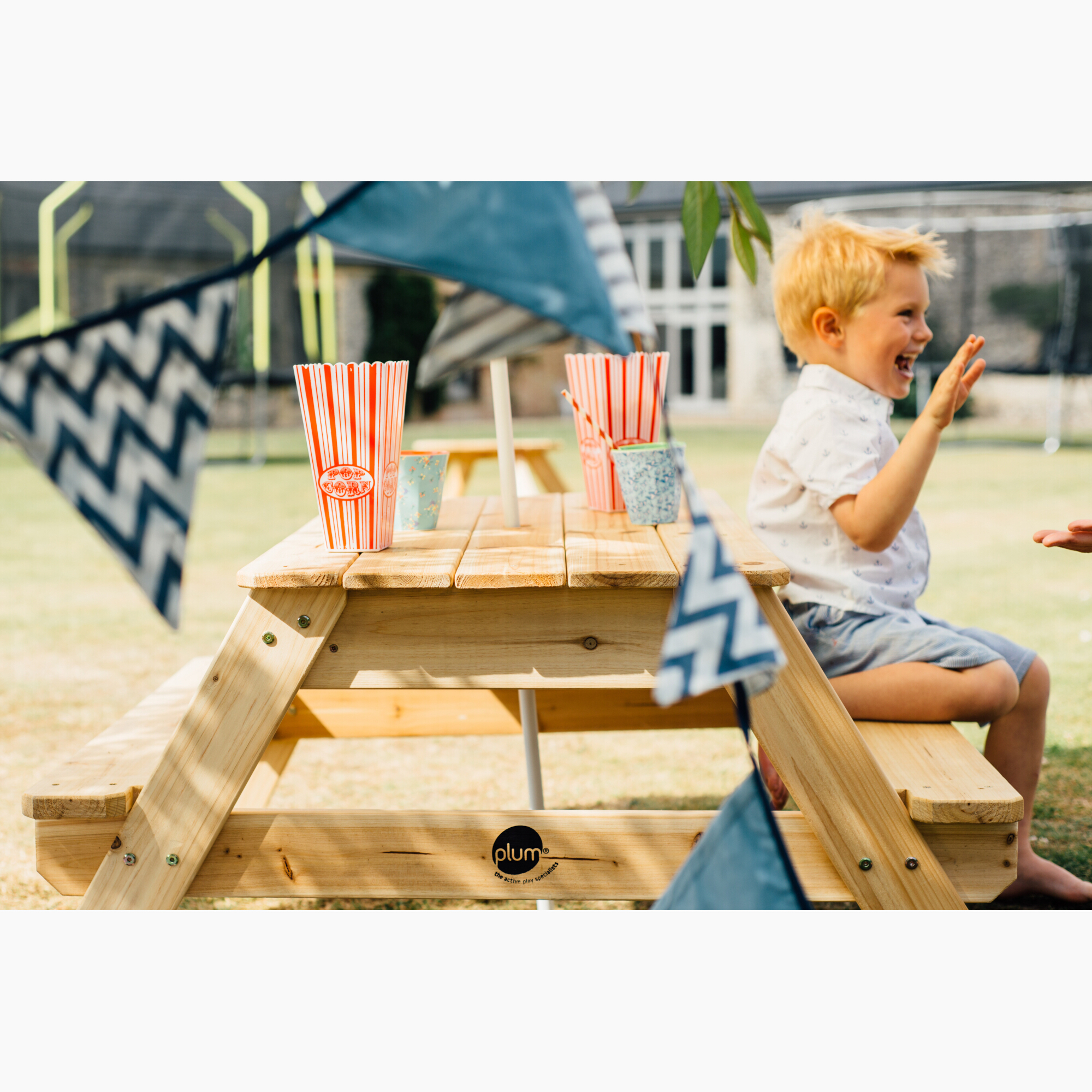 Plum Play Wooden Picnic Table with Parasol - image 4 of 6