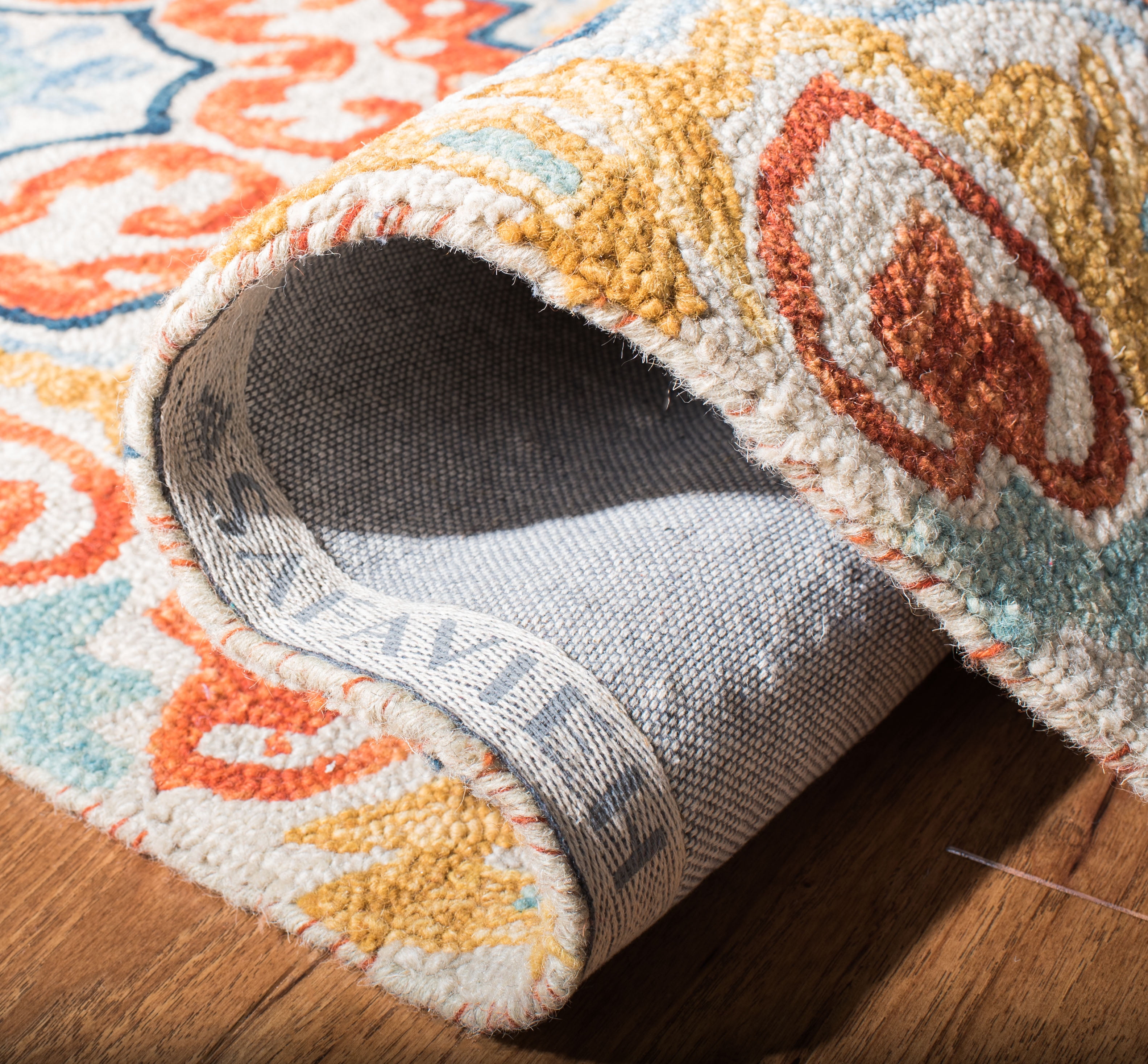 SAFAVIEH Aspen Tris Geometric Wool Runner Rug, Beige/Rust, 2'3" x 5'