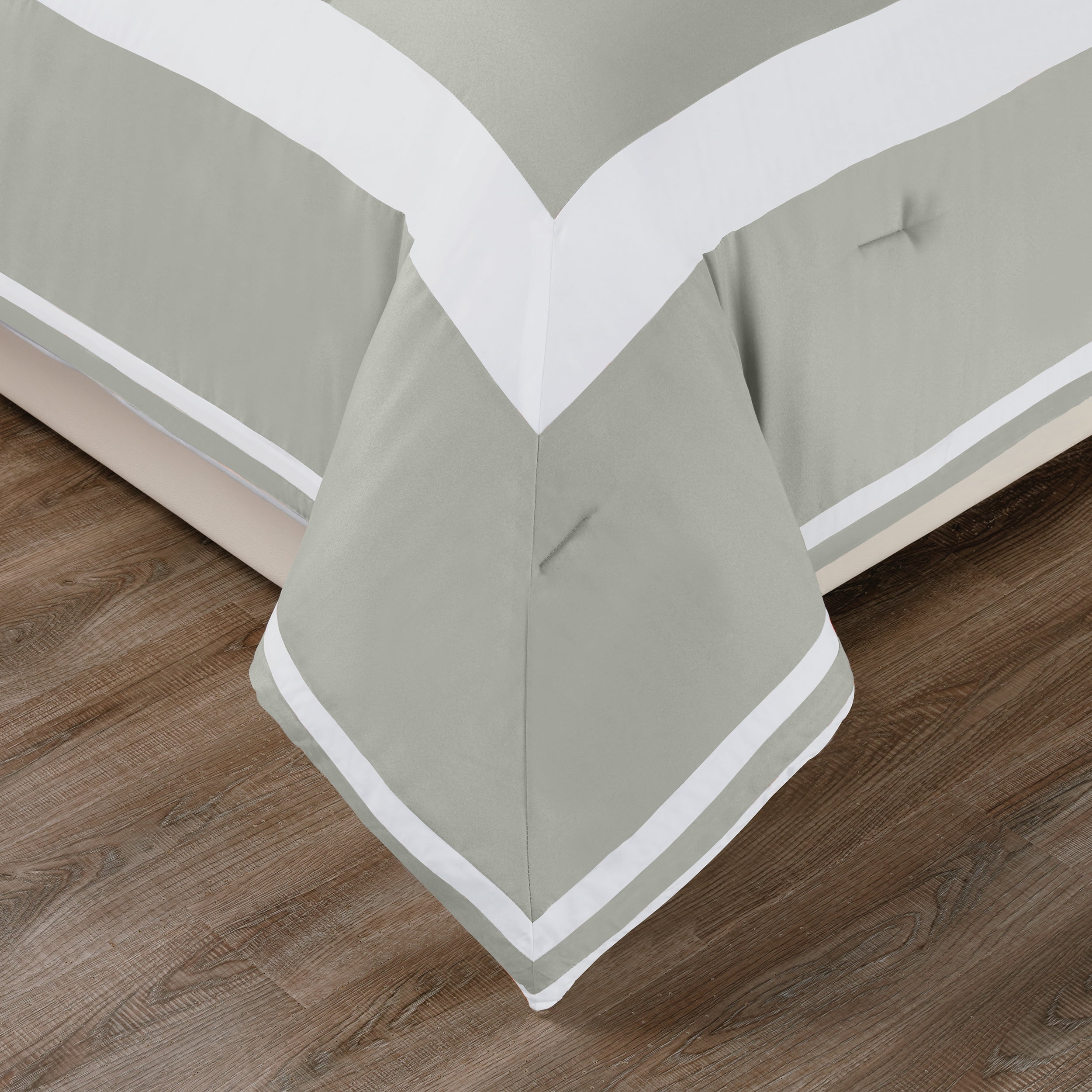 Superior Grammercy 3 Piece Modern Bedding Set, Full/ Queen, Grey