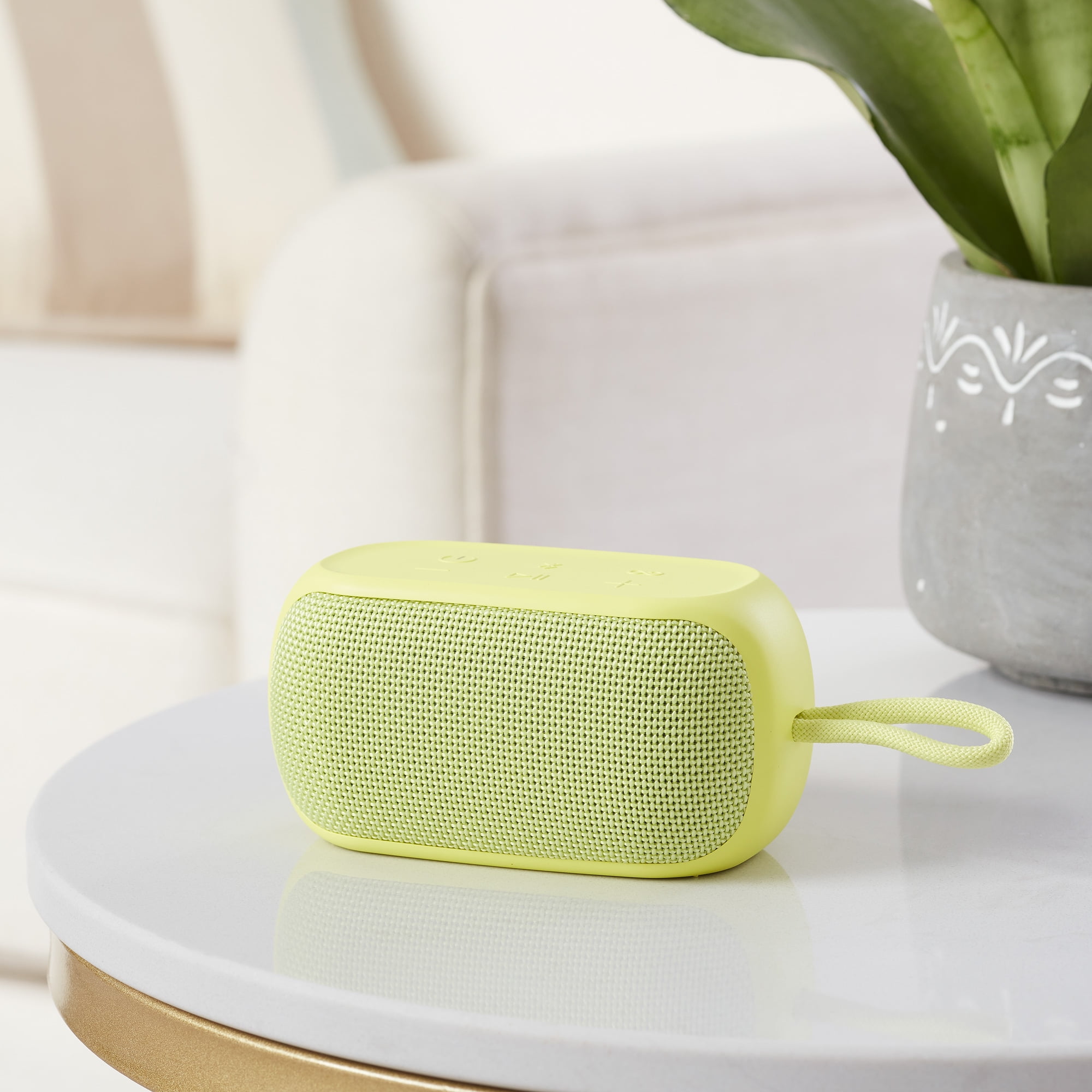 onn. Small Rugged Speaker with Bluetooth Wireless Technology onn. Small Rugged Speaker with Bluetooth Wireless Technology