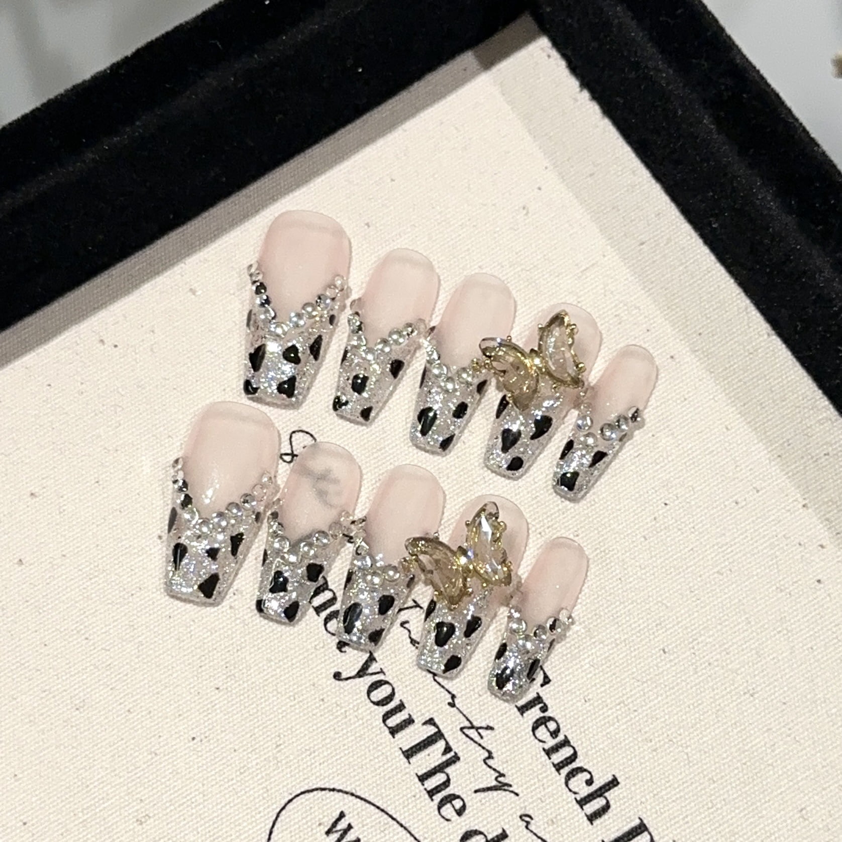 Purely handmade nail wear, advanced sense leopard print, naked pink French manicure, butterfly drill, light luxury temperament, white nails