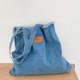 thumbnail image 3 of Bolso de mano grande y monedero de estilo preppy Bolso de diseñador de lujo para mujer 2023 Nuevo en bolso de hombro de tela con borlas y letras de mezclilla, 3 of 5