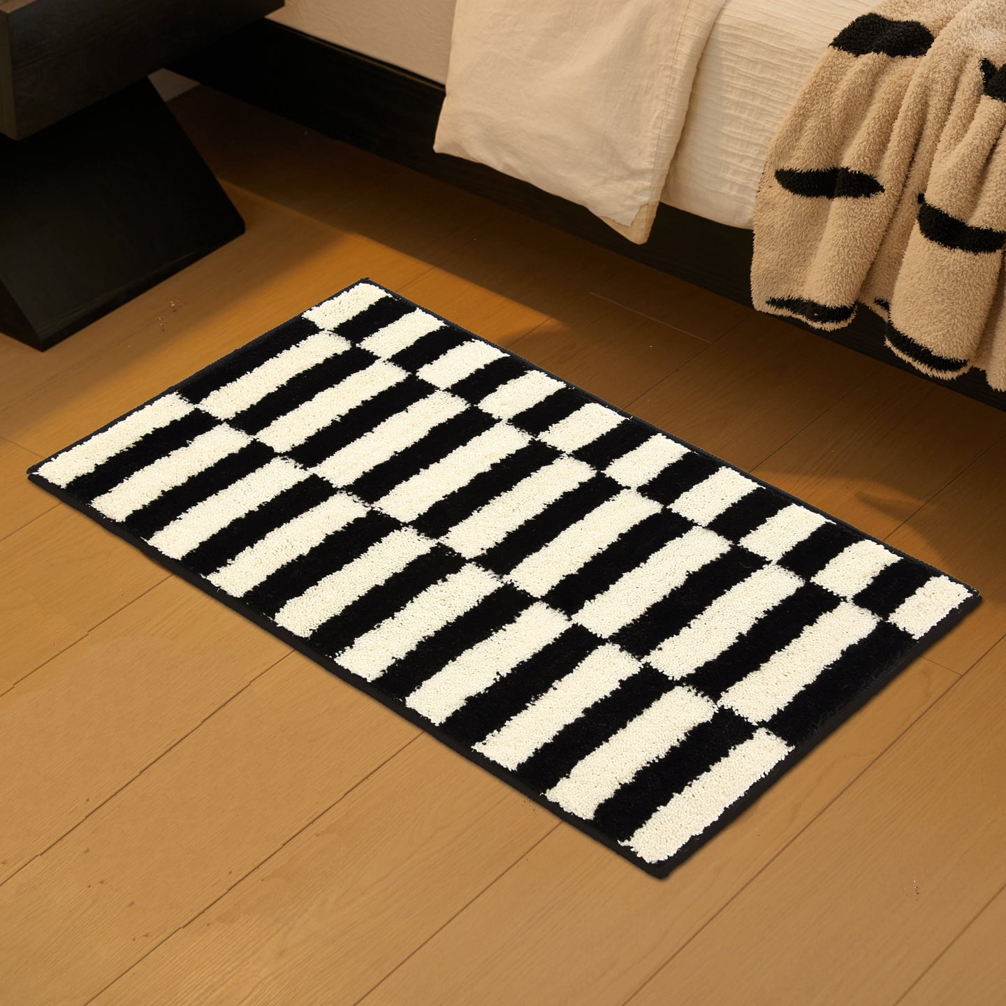 Soft Absorbent Microfiber Small Bathroom Rugs 16" x 24" Non-Slip Backing Fluffy Machine Washable Bath Mats Beige Black Striped Pattern Decor
