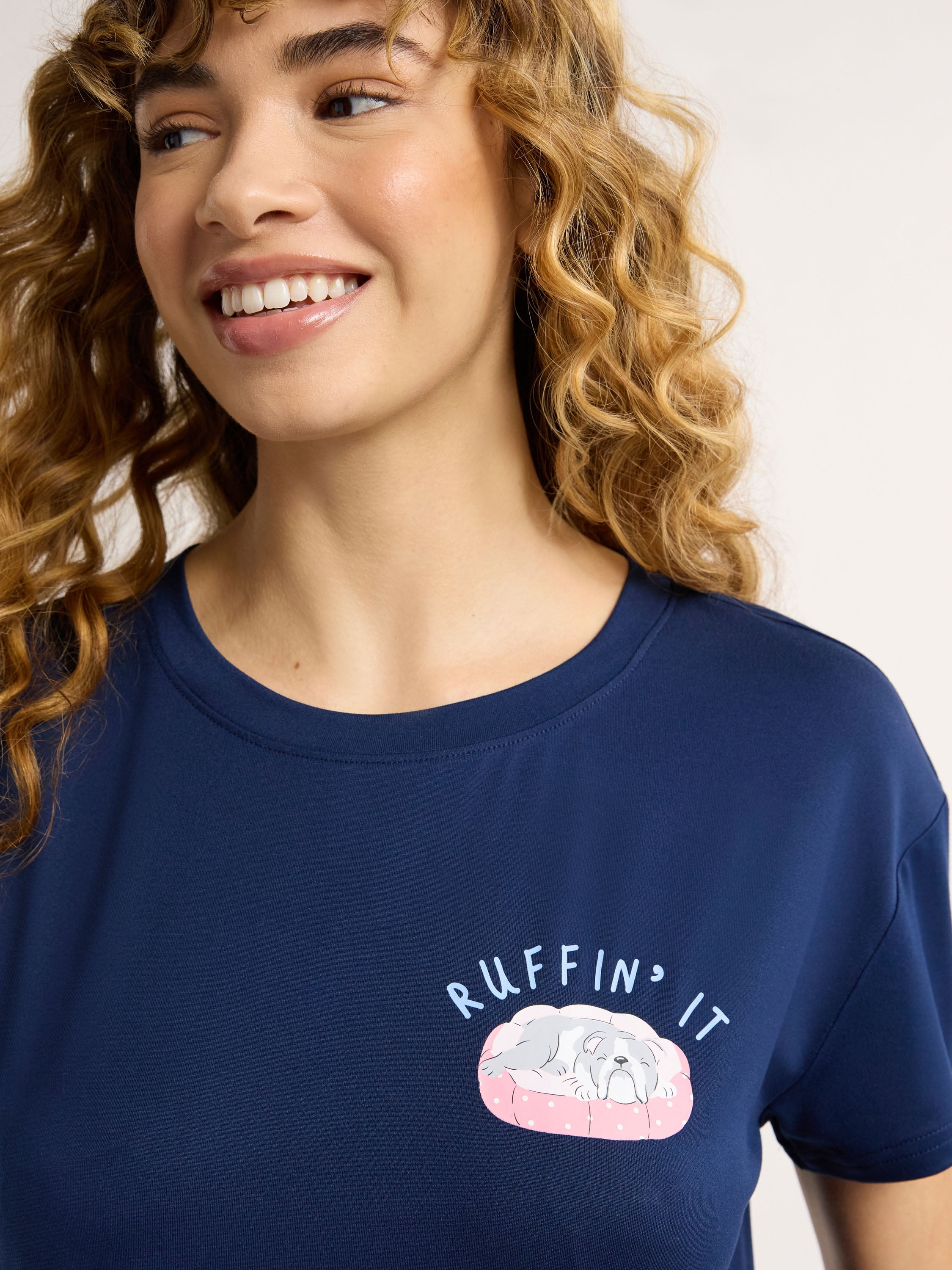 Joyspun Women's and Women’s Plus Sleep Tee and Joggers Pajama Set, 2-Piece, Sizes XS to 3X