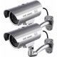 thumbnail image 1 of 2 x Cámaras simuladas Cámaras simuladas para exteriores para uso en interiores o exteriores con luces LED intermitentes en forma de bala (plateadas) YOIURT, 1 of 1