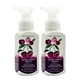 thumbnail image 4 of Jabón de manos Bath & Body Works, suave y espumoso, color cereza negra, 250 ml, 4 of 9