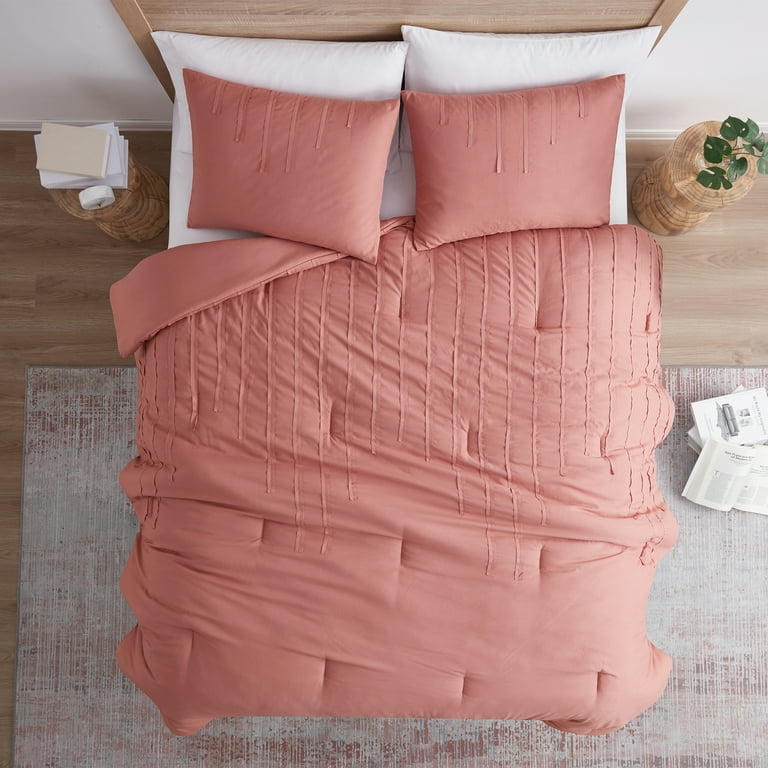 Jade + Oake Ridney 2-Piece Red Striped Comforter Set, Twin/Twin XL