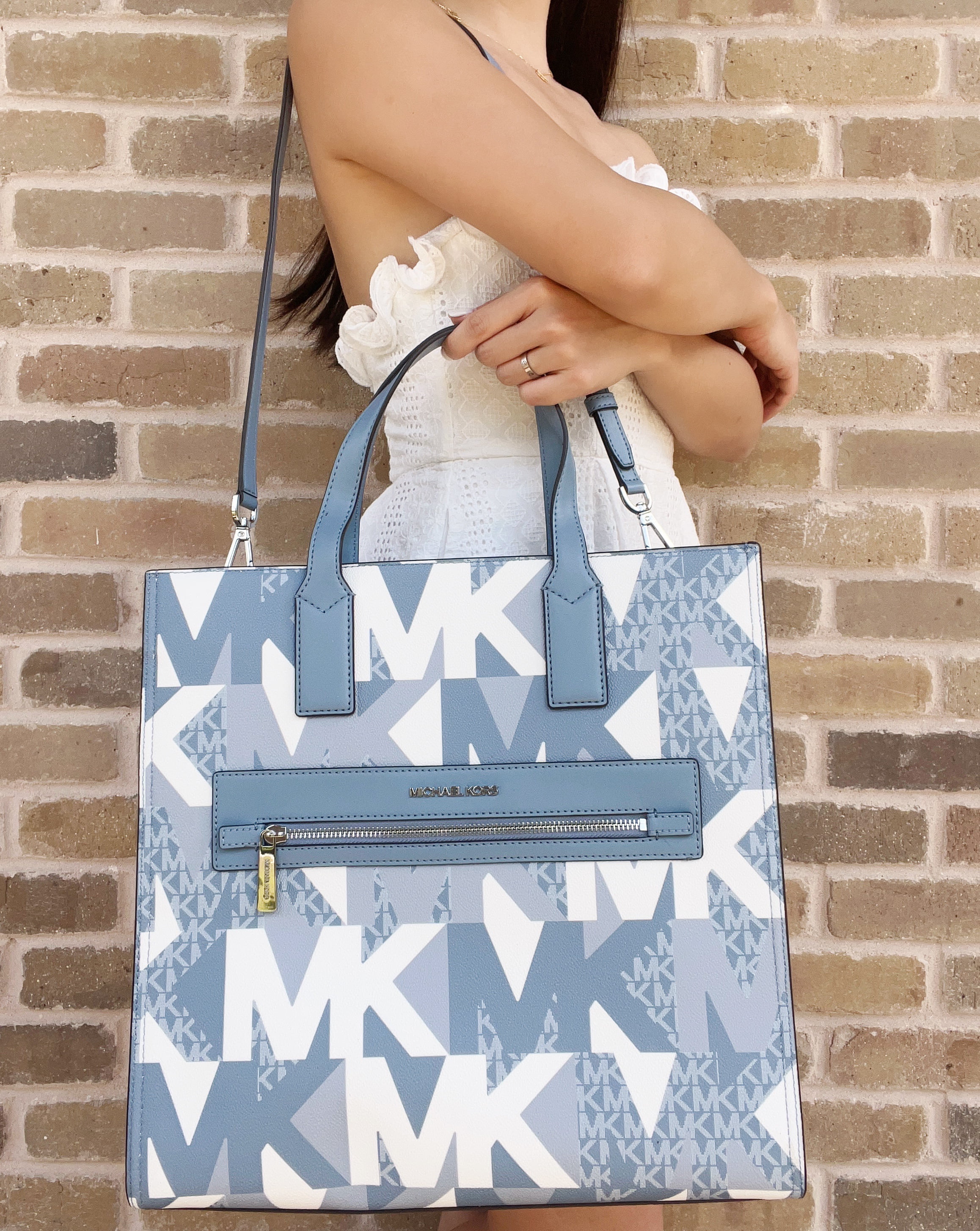 Michael Kors Kenly Large Tote Graphic Logo MK Blue + Double Zip Wristlet -  ShopperBoard