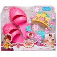 thumbnail image 1 of Ensemble d'Accessoires de Nancy Fantaisie, 1 of 1