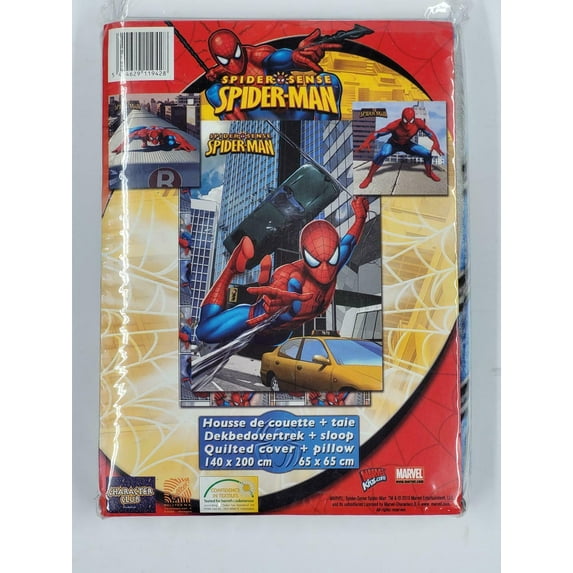 Spider-Man Quilted Cover and Pillow
