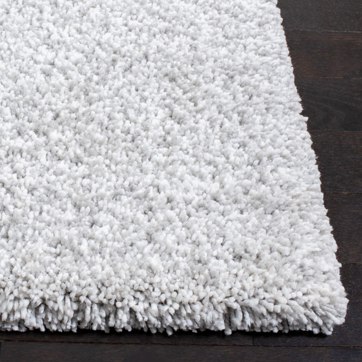 SAFAVIEH Ultimate Atanas Solid Plush Polyester Shag Area Rug, Silver/Ivory, 3' x 5'