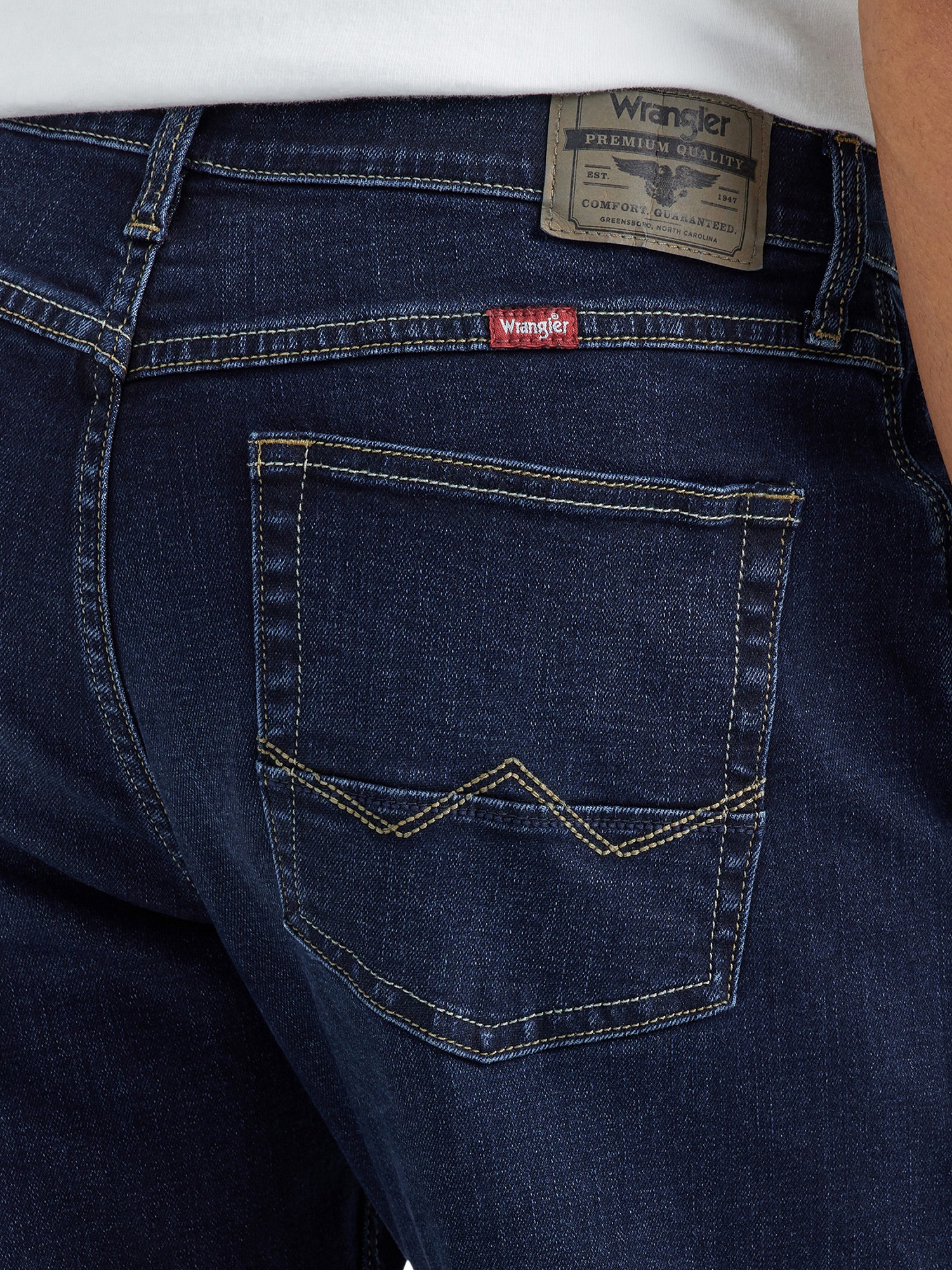 Wrangler Men's Athletic Fit Jean