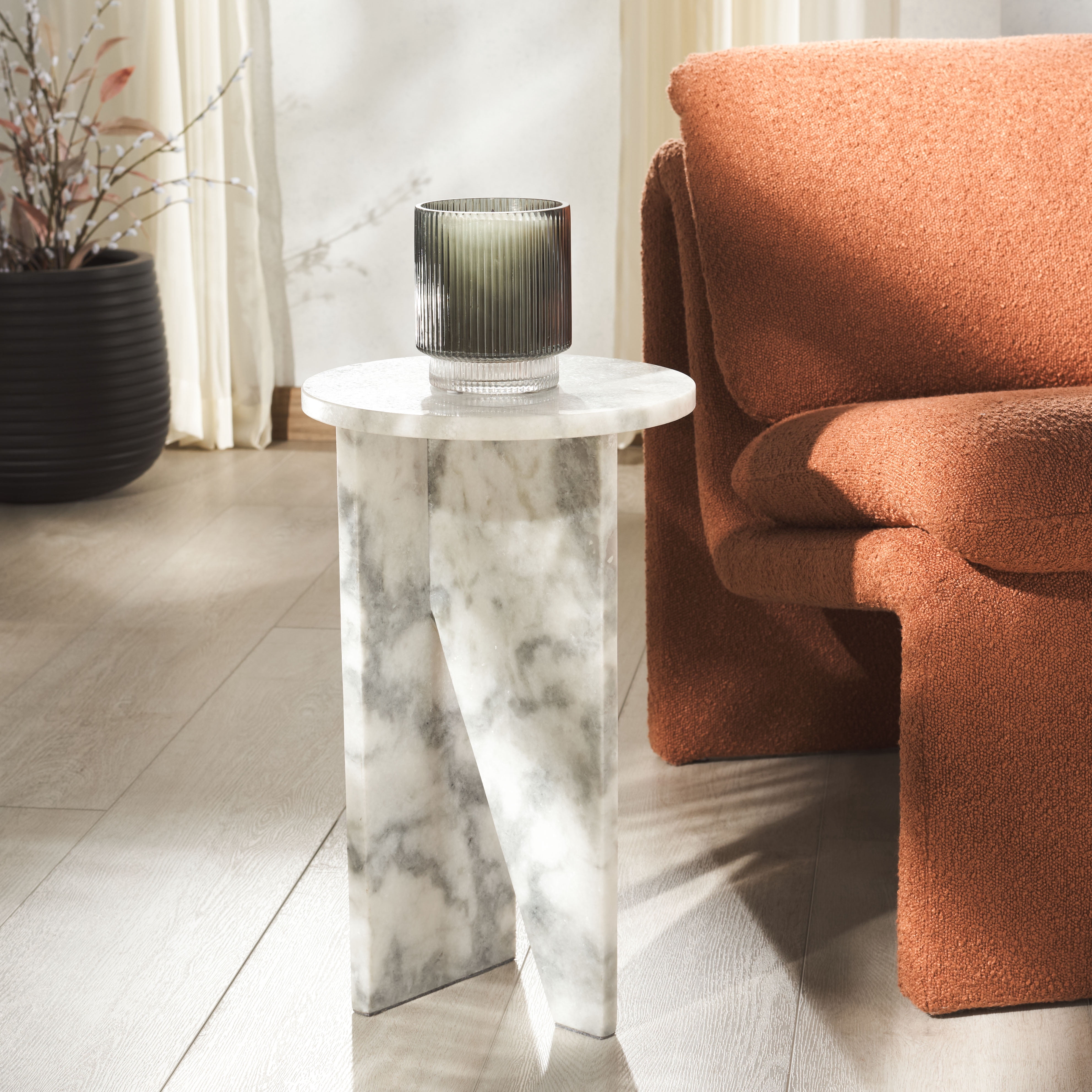 Safavieh Couture Devlin Marble Round End Table, White
