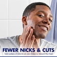 thumbnail image 3 of Sensor3 Simple Men's isposable Razors, 8 Count, 3 of 5