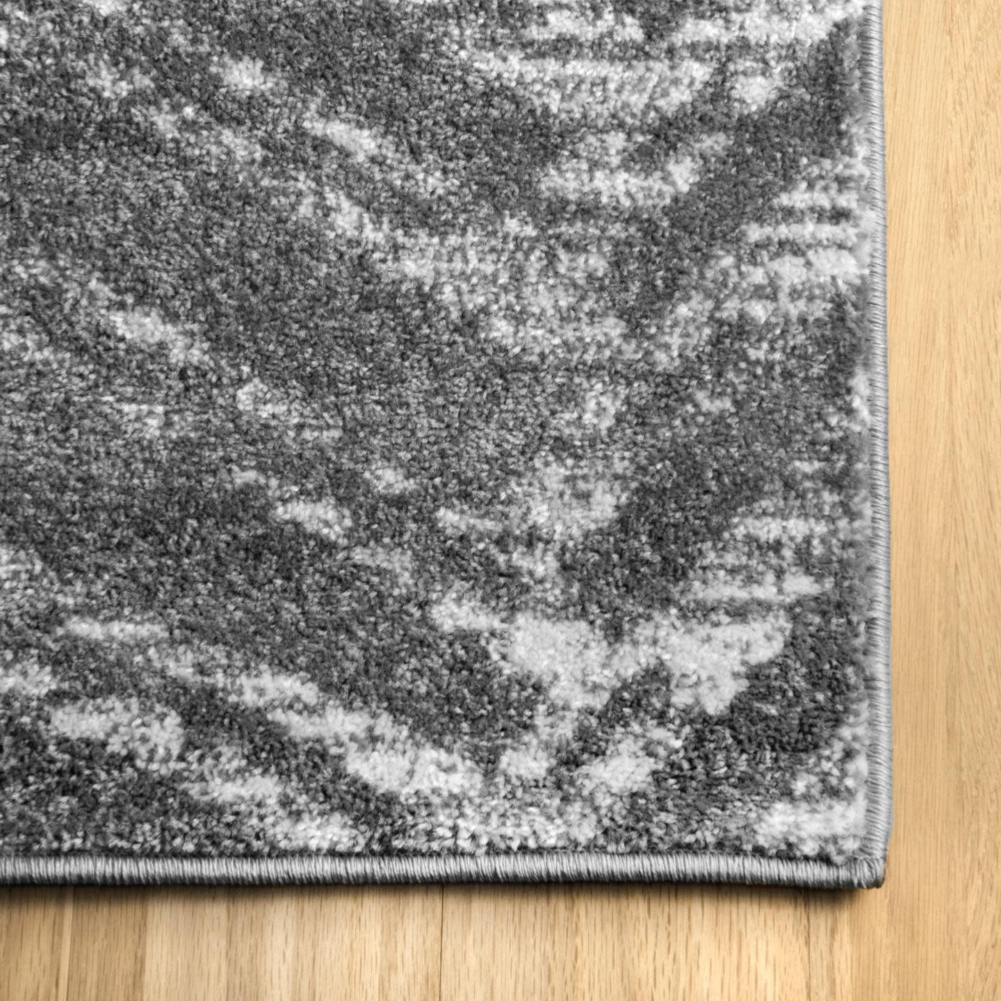 nuLOOM Rosanne Transitional Striped Area Rug, 6' 7" x 9', Dark Gray