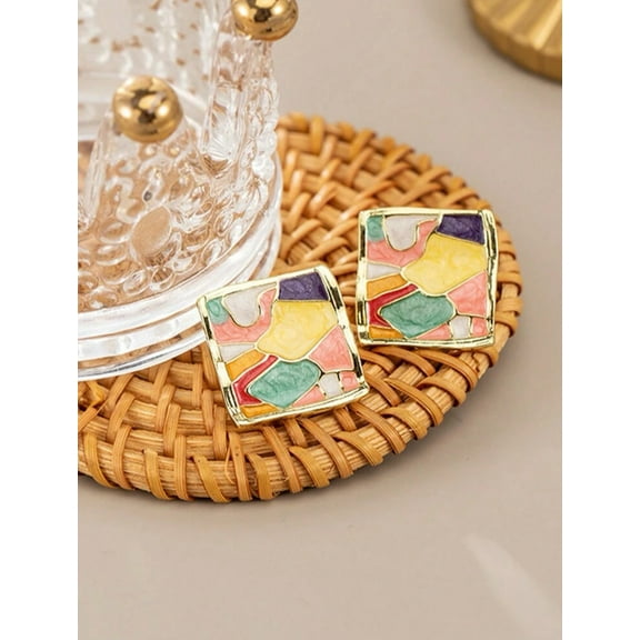 Comfort 3/4" clasp clip on gold multi colored wavy square earrings