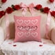 thumbnail image 1 of Funda de almohada de San Valentín con estampado de corazones | Funda de cojín decorativa festiva para sofá | Ambiente festivo para sala de estar y dormitorio, 1 of 6