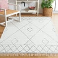 thumbnail image 2 of SAFAVIEH Casablanca Abby Diamond Cotton Area Rug, Ivory/Grey, 8' x 10', 2 of 8