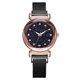 thumbnail image 1 of Reloj con esfera redonda y correa de aleación de moda, reloj magnético de cuarzo informal para mujer (negro), 1 of 3