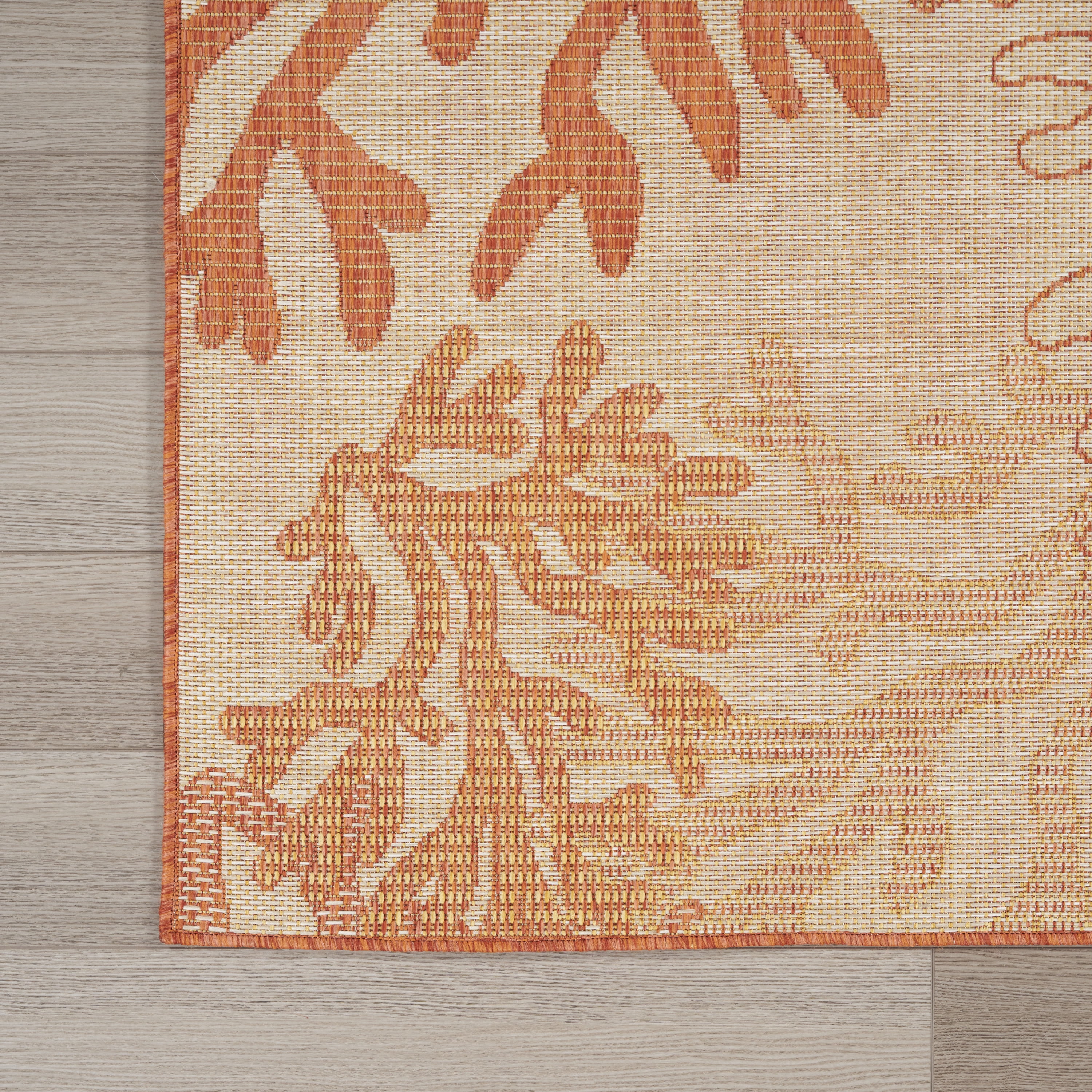 Nourison Garden Oasis Indoor/Outdoor Coral 3' x 5' Area Rug (3x5)