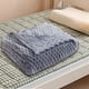 thumbnail image 1 of Hogar y cocina, Ropa de cama, Mantas y cubrecamas, Regalos para mujeres, Manta de tela para la cara, Manta para sofá de oficina, Edredón enfriador, Manta suave y de tela para la cara., 1 of 6