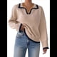thumbnail image 1 of Suéter Básico con Cuello Alto en V para Mujer, Diseño de Bloques de Color, Moda Invierno Otoño 2025. Caqui M, 1 of 10