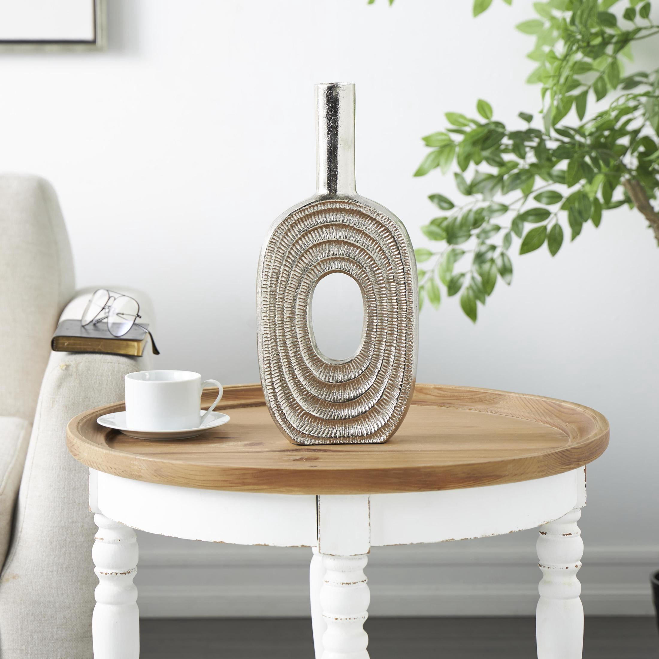 DecMode 16" Nautical Circular Silver Aluminum Metal Vase with Linear Etchings
