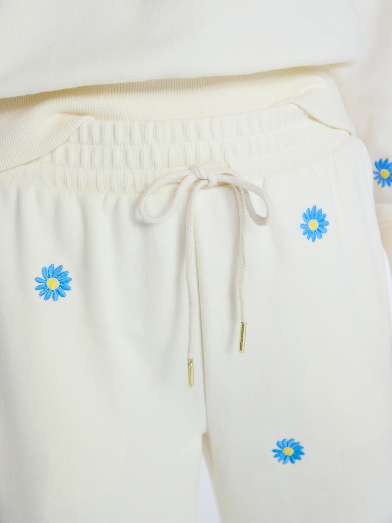 Free Assembly Women's and Women's Plus Embroidered Cropped Sweatpants, 23" Inseam, Sizes XS-4X