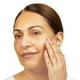 thumbnail image 2 of Sérum No7 Restore & Renew para rostro y cuello, antienvejecimiento, 75 ml, 2 of 8