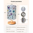 thumbnail image 3 of Lámpara de mesa infantil astronauta GFTDNS con base de madera y LED USB, 3 of 7