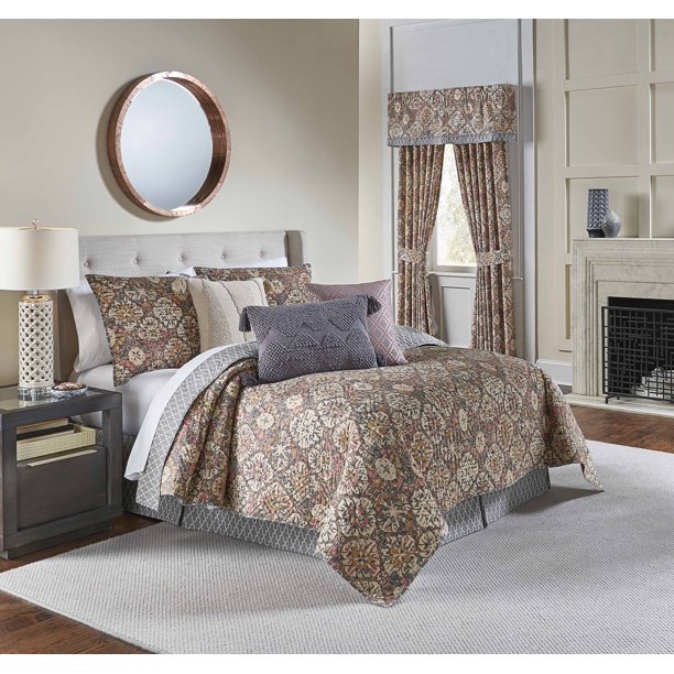 Waverly Craft Culture Reversible 4 Piece Quilt Set