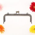 thumbnail image 3 of MasteelfCA Cadre de Sac à Main Carré Rétro en Fer 18cm Perles Décoratives Embossées pour Fleurs Baiser Serrure pour Fabrication de Sacs Bricolage Fait Main, 3 of 5