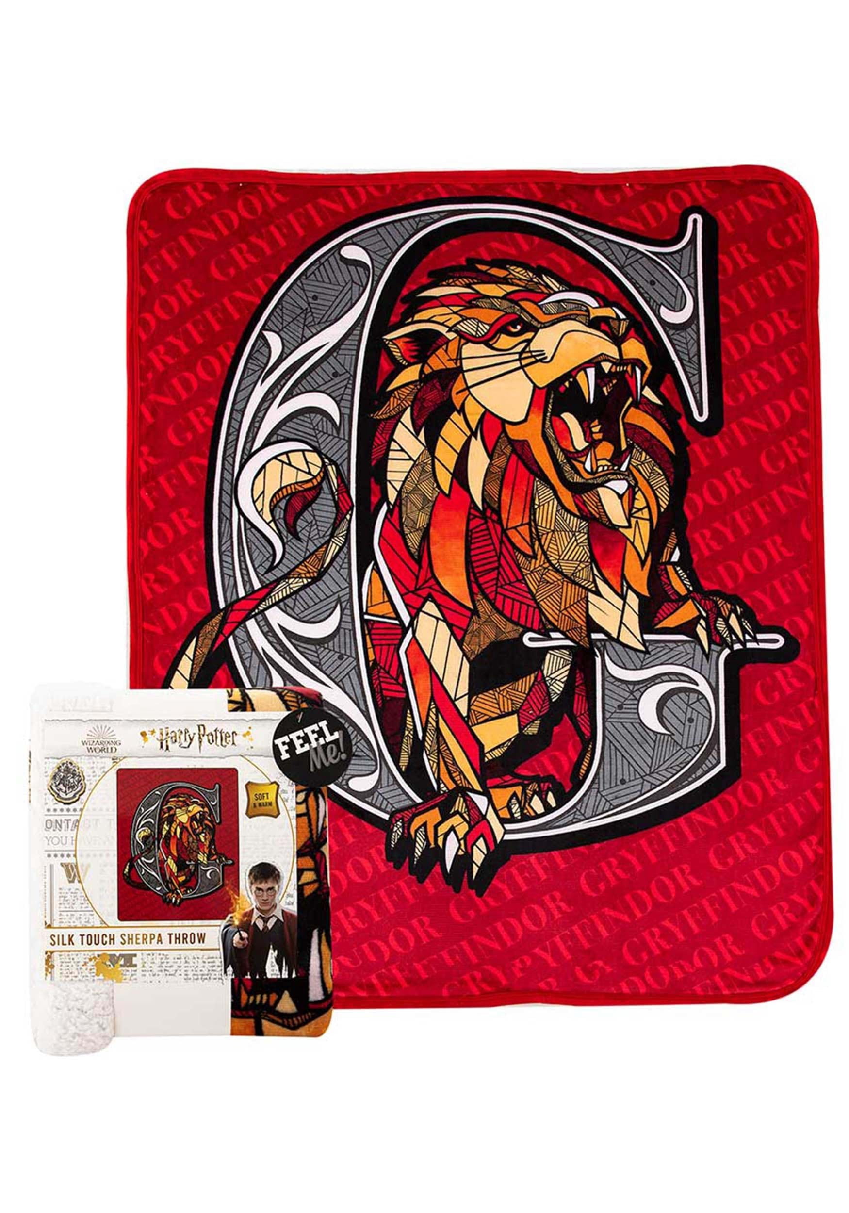 Harry Potter Roar For Gryffindor Silk Touch Sherpa Blanket