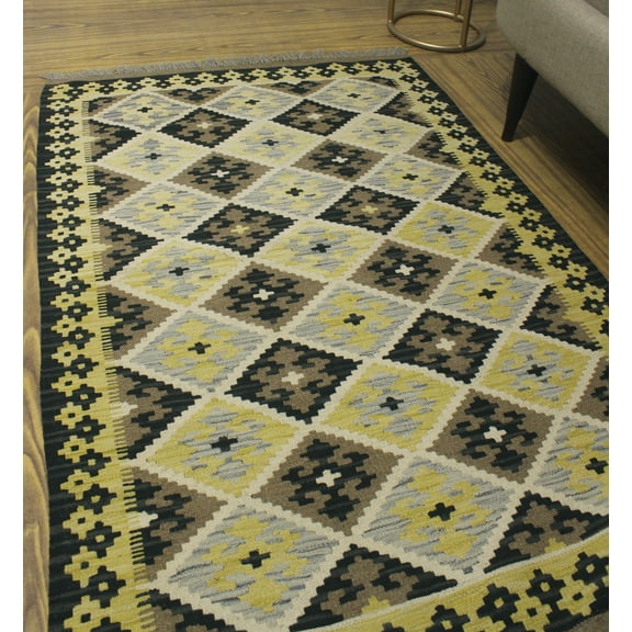 Sangat Valeria Black/Ivory Rug, 3'4" x 5'0"