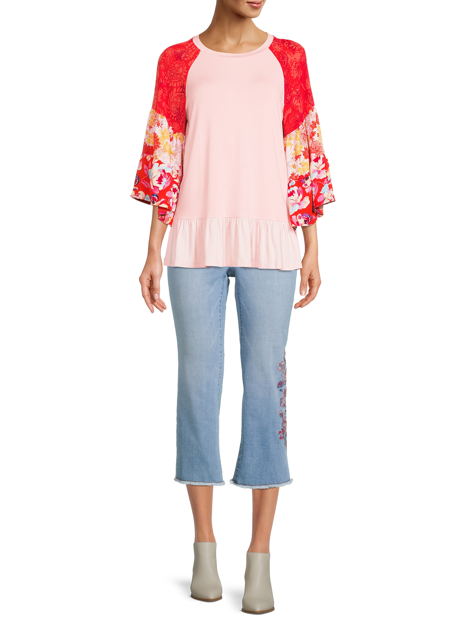 The Pioneer Woman, Pull-On Embroidered Cropped Jean, Womens - image 4 of 6