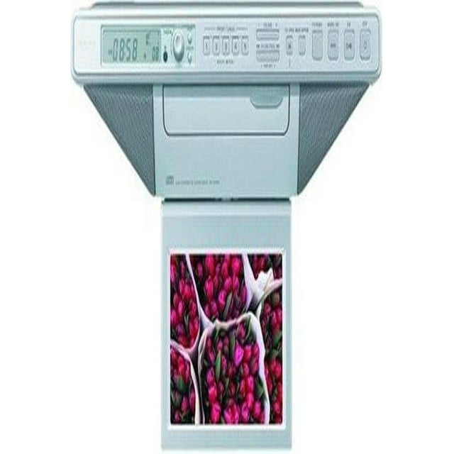 radio despertador lcd o cd sony icf-cd555tv de 7 pulgadas bajo encimera Superdelgado de montaje bajo gabinete con pantalla LCD panorámica de 7" TFT, vista frontal centrada con bandeja de CD visible, fila de botones y panel de control arriba del display, altavoces laterales inclinados y carcasa multicolor, adecuado para uso en cocina.