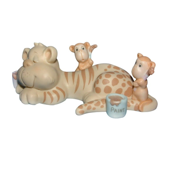 Precious Moments Figurine: 260940 First Time I Spotted You, I Knew We'd Be Friends (3")