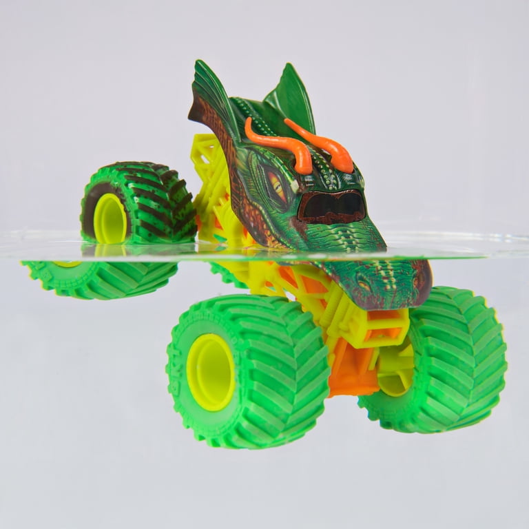 Monster Jam Mud Blasters Color Change Monster Truck 1:64 Scale photo 3