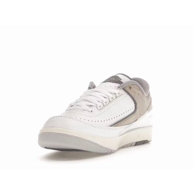 Ni - ke Men's Jordan 2 Retro Low Python WhiteCement Grey Sanddrift (DV9956 100) 9.5