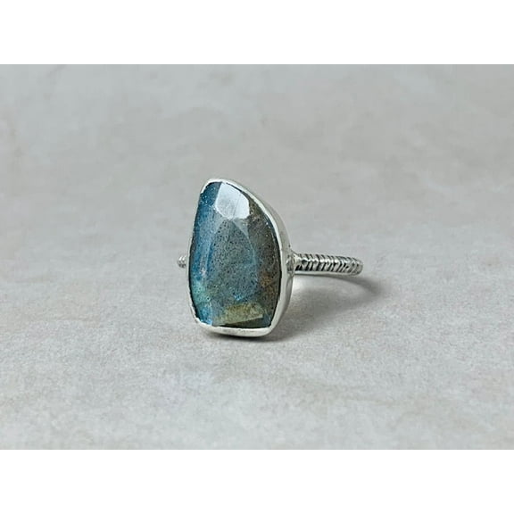 Heaven Crafts Unique Shape Natural Labradorite Ring Sterling Silver 925 Handcrafted Item Gift For Wife & Her