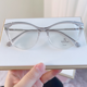 thumbnail image 4 of El espejo con marco de ojo de gato de moda se puede equipar con un marco de gafas de mariposa con luz anti-azul, 4 of 5