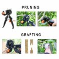 thumbnail image 2 of Herramienta de Jardinería 2 en 1: Tijeras de Podar y Injertar con Accesorios, Ideal para Árboles y Plantas en Huertos, Parques y Jardines. Incluye Navajas Reemplazables, Destornillador, Llave y, 2 of 6