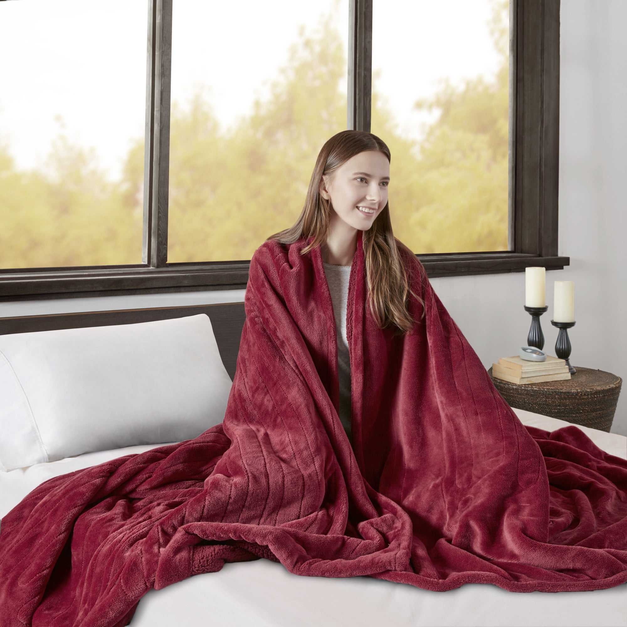 Beautyrest Heated Microlight to Berber Solid Blanket, Queen, Red