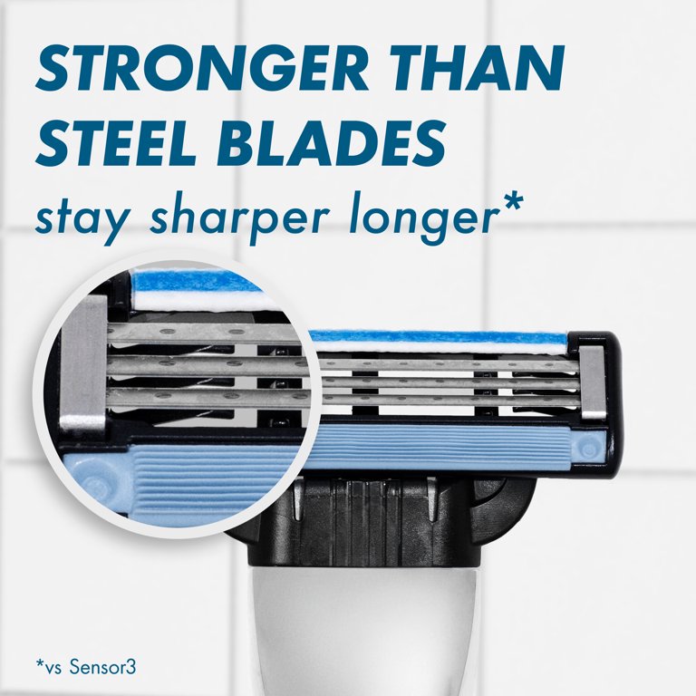 Gillette Mach3 3D Men's Manual Razor Handle and 2 Blade Refills