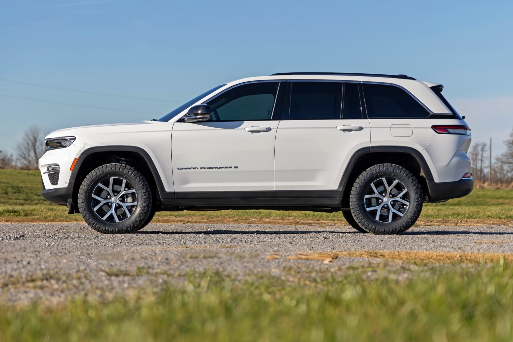Rough Country 1" Lift Kit for 23-24 Jeep Grand Cherokee WL 4WD - 60700